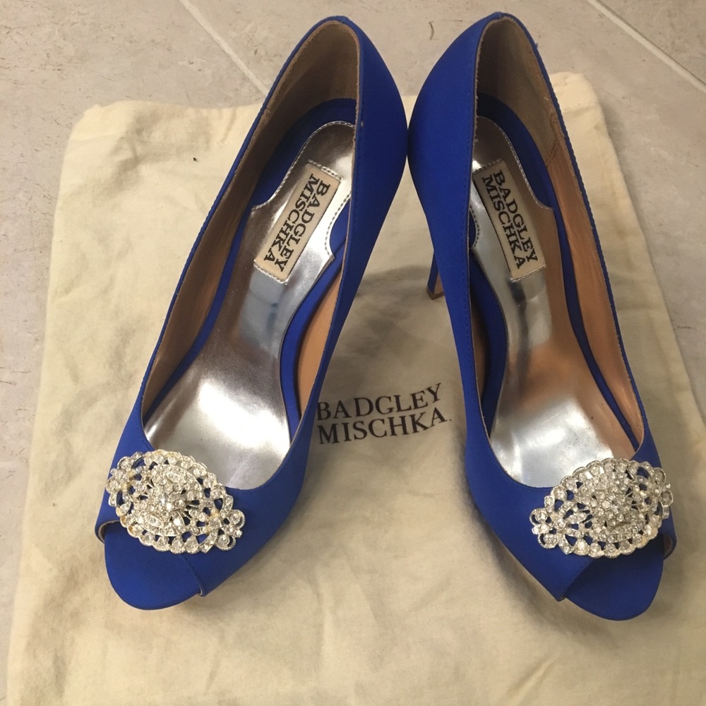 Badgley Mischka Blue Peeptoe Shoes